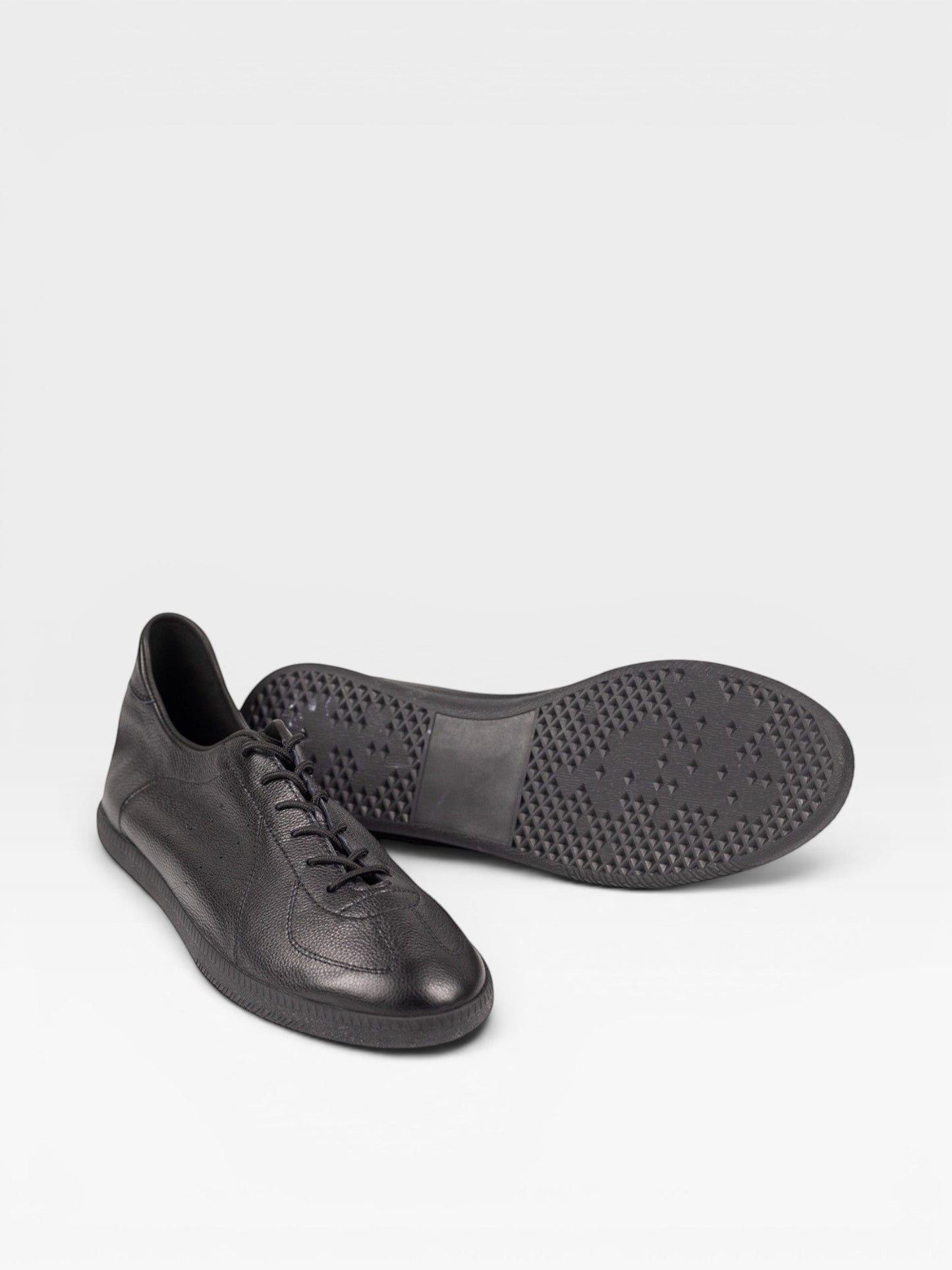 Black Leather Unlined GAT Sneakers - Yeossal