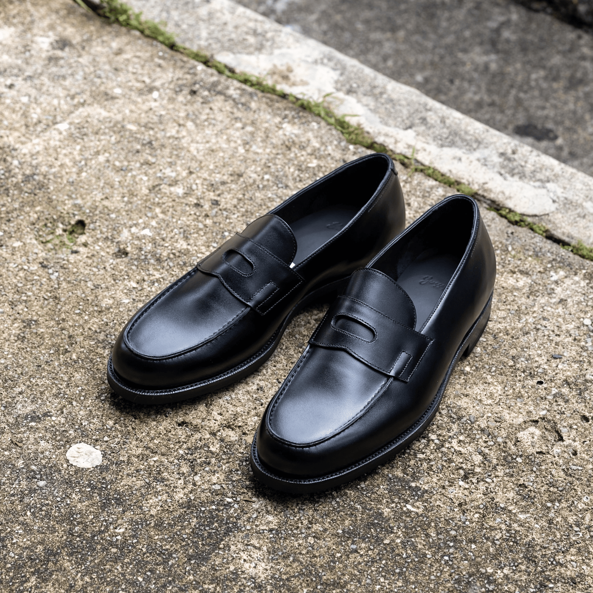 Mansfield Leather Goodyear Welted Penny Loafer - Yeossal