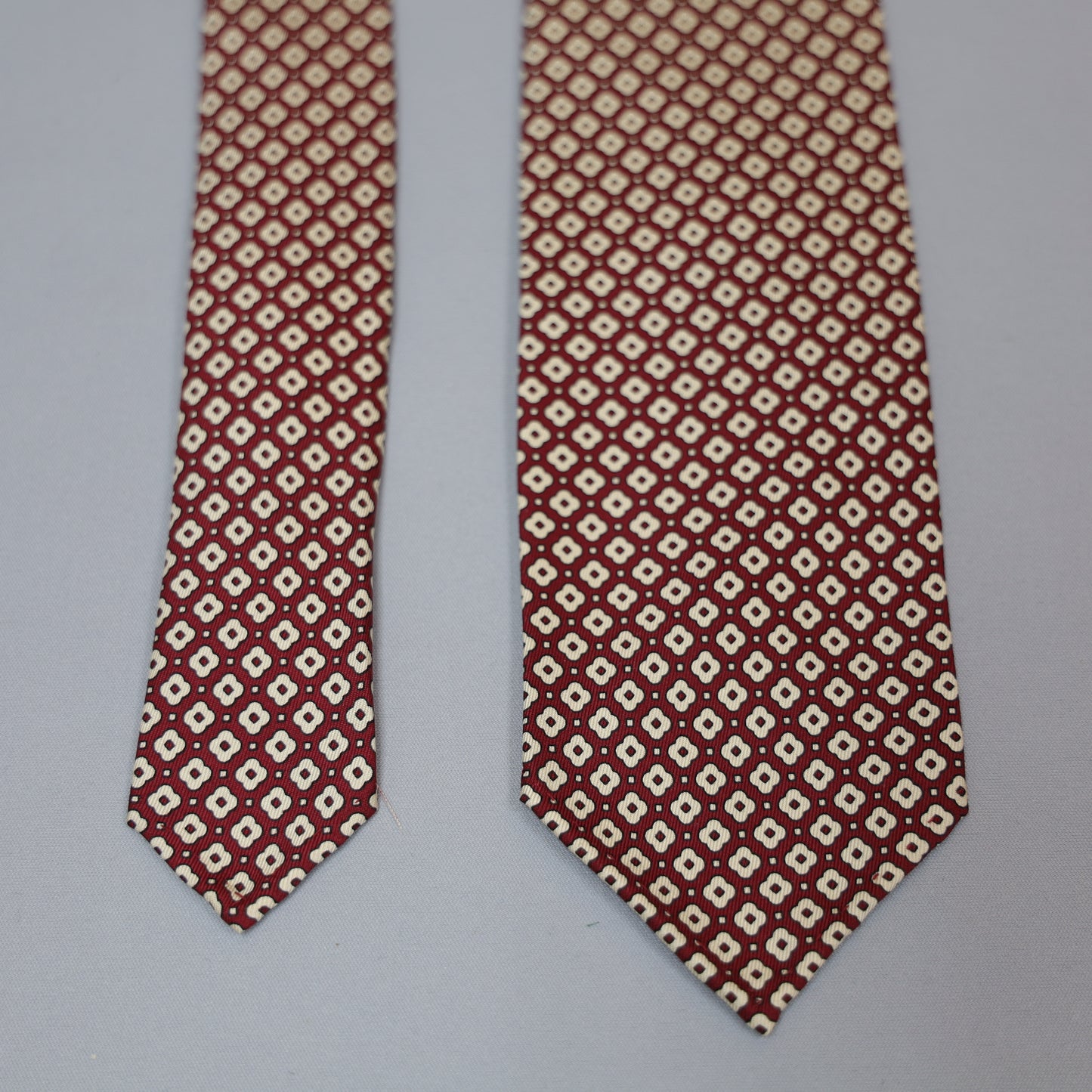 Handmade Vintage 7-Fold Tie