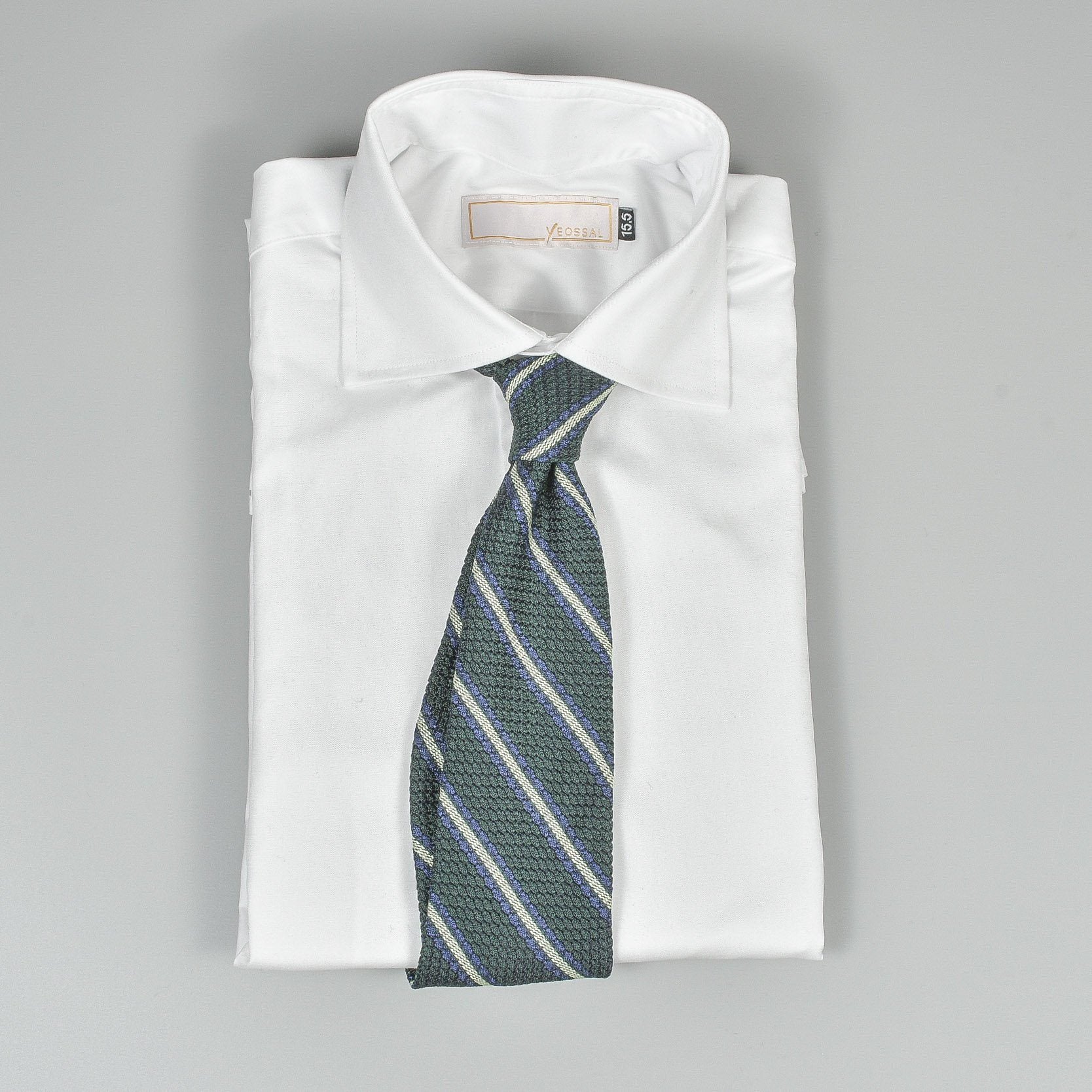 White Pinpoint Oxford Spread