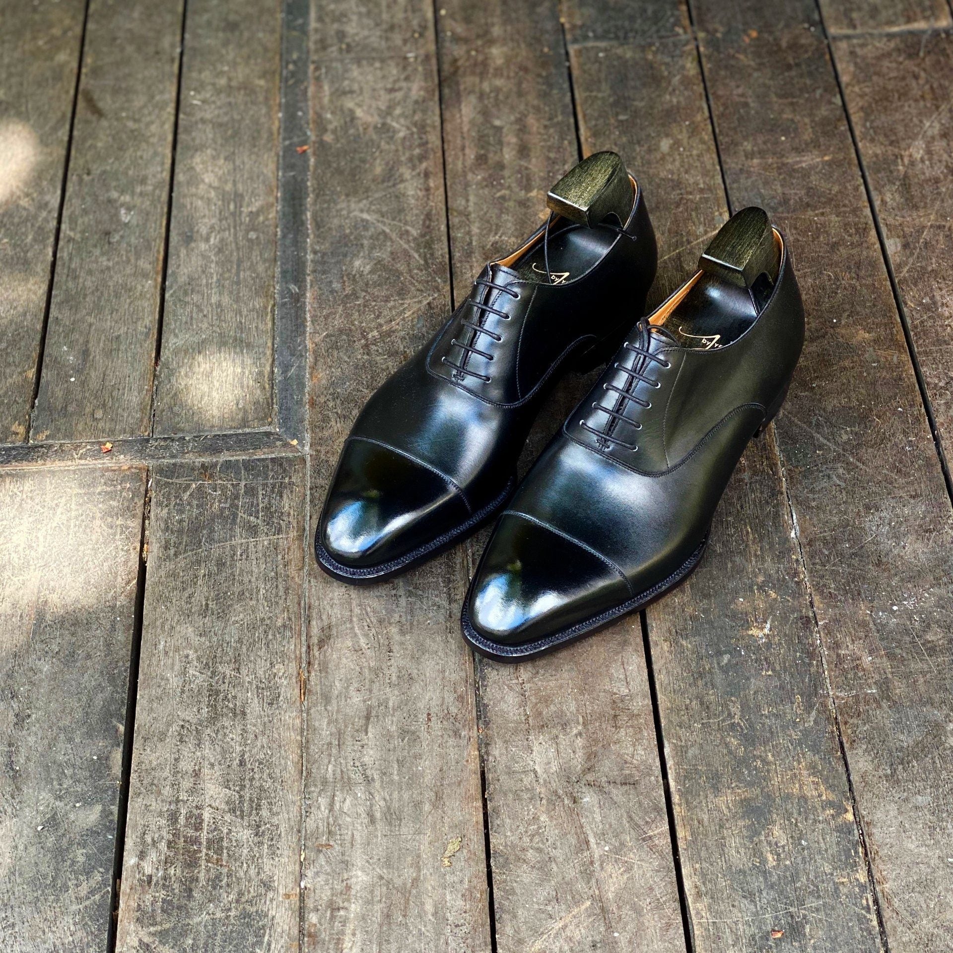 Whitley Cap - Toe Oxford Shoes - Yeossal & Co